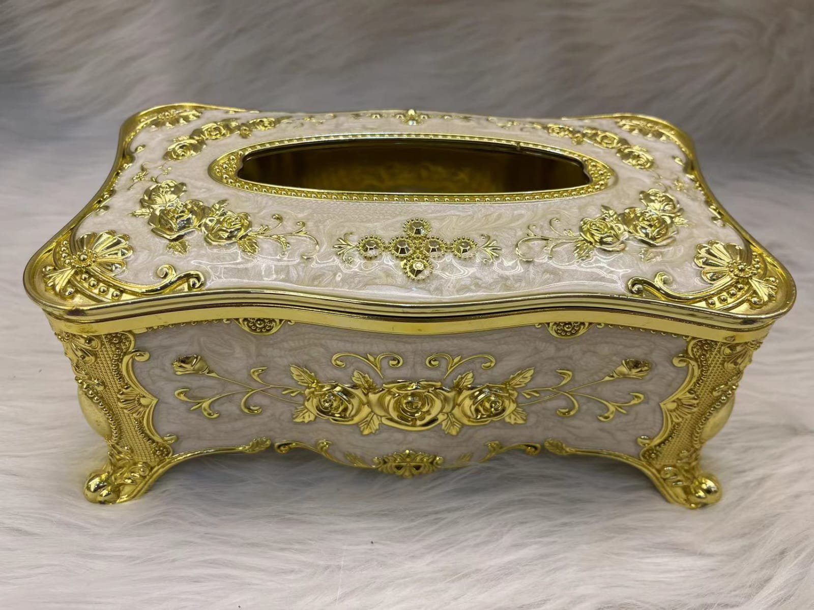 Golden plated tissue box, German product